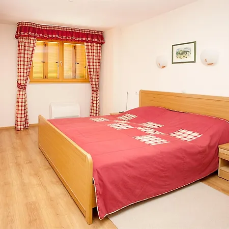 Aparthotel Snjezna Kraljica-3
